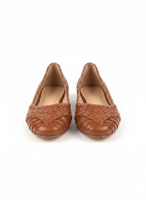 zapatos planos trenzados