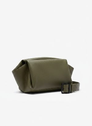 clutch bag