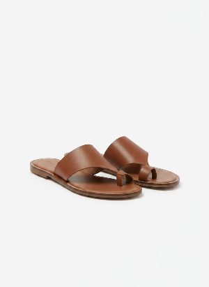 flat sandals