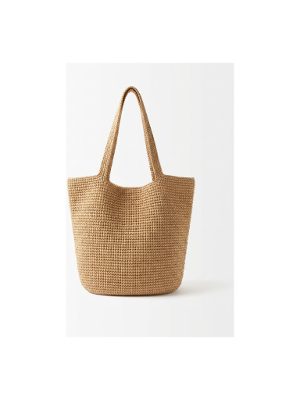 bolso tipo cesta de rafia
