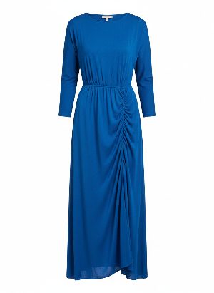 Long flowy 3/4-sleeve dress