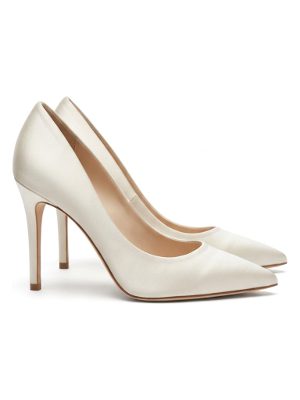 zapatos de salón de satén