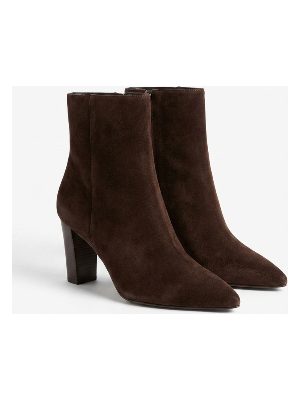 heeled ankle boots