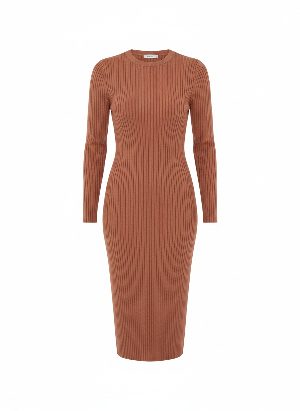 vestido midi de punto acanalado