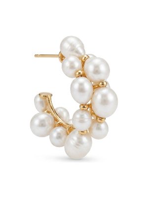 pearl earrings
