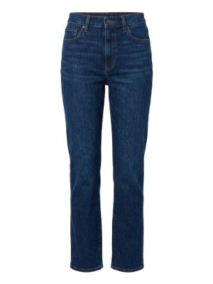 straight jeans