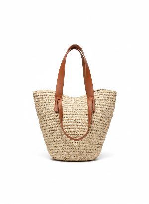 straw tote bag